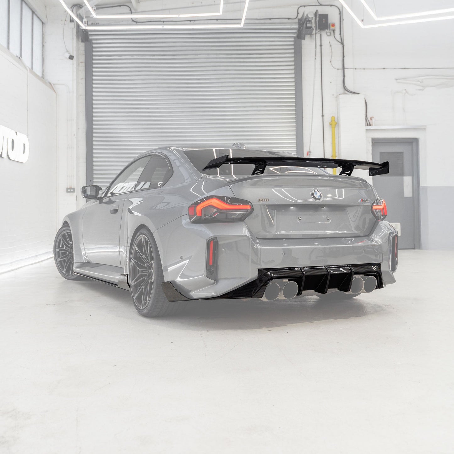 BMW G87 M2 TRE TR87 Carbon Body kit